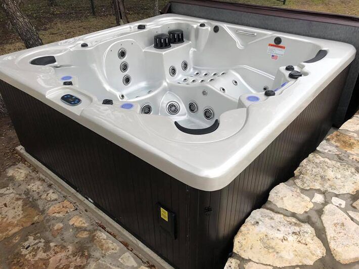 Energy Efficient Performance Hot Tub Models