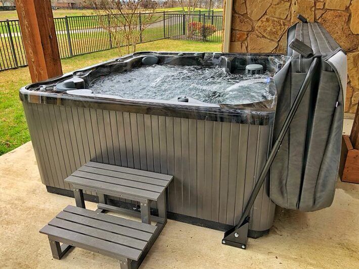 Hot tubs and Spas