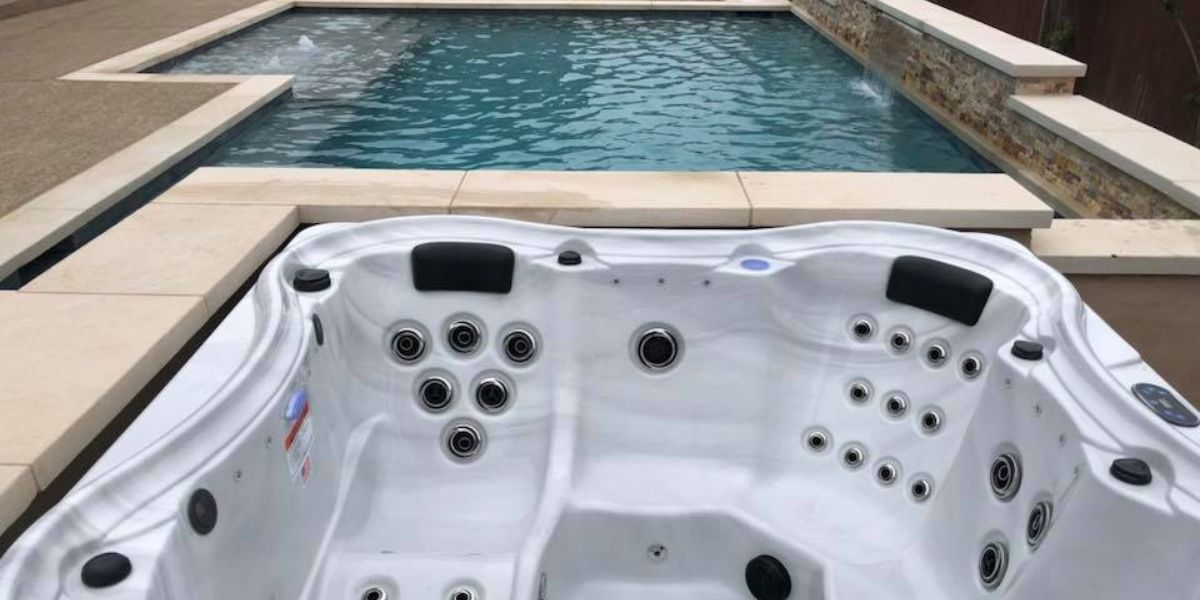 Lifestyle series hot tubs